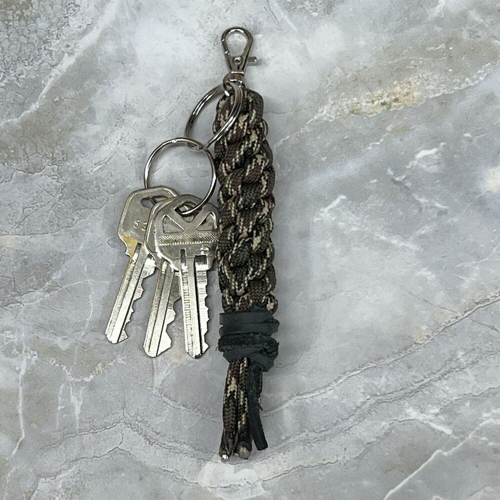 Paracord and Leather Braided Keychain With Key Ring Swivel Clasp Green Handmade